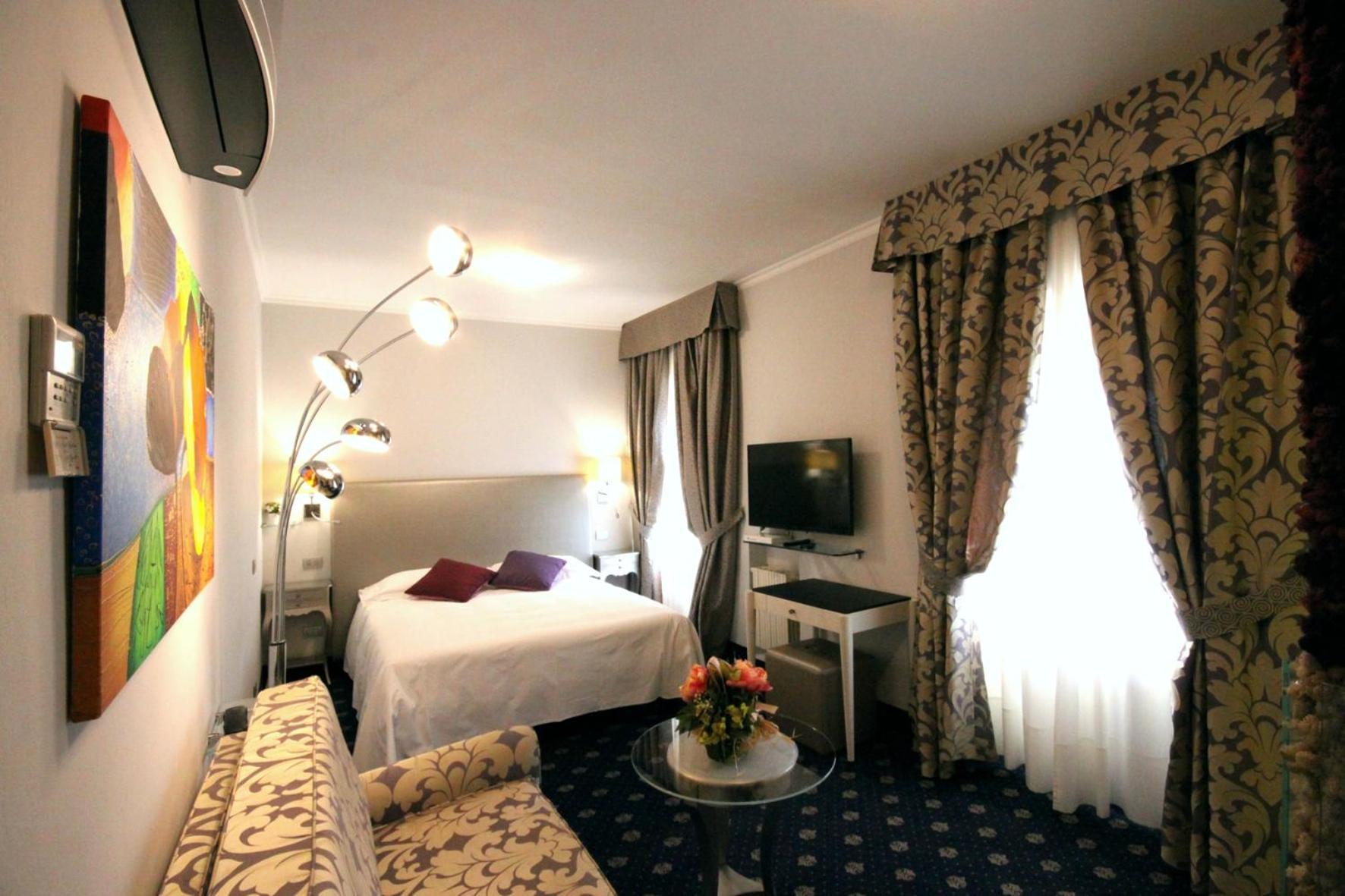Sangallo Hotel Monte San Savino Quarto foto