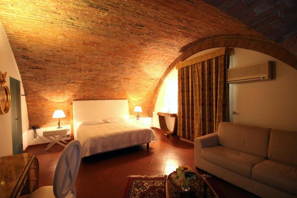 Sangallo Hotel Monte San Savino Quarto foto